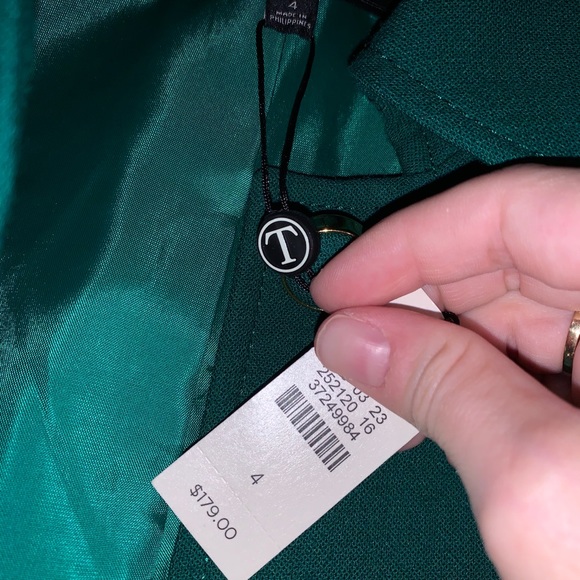 Jacket - Picture 2 of 3